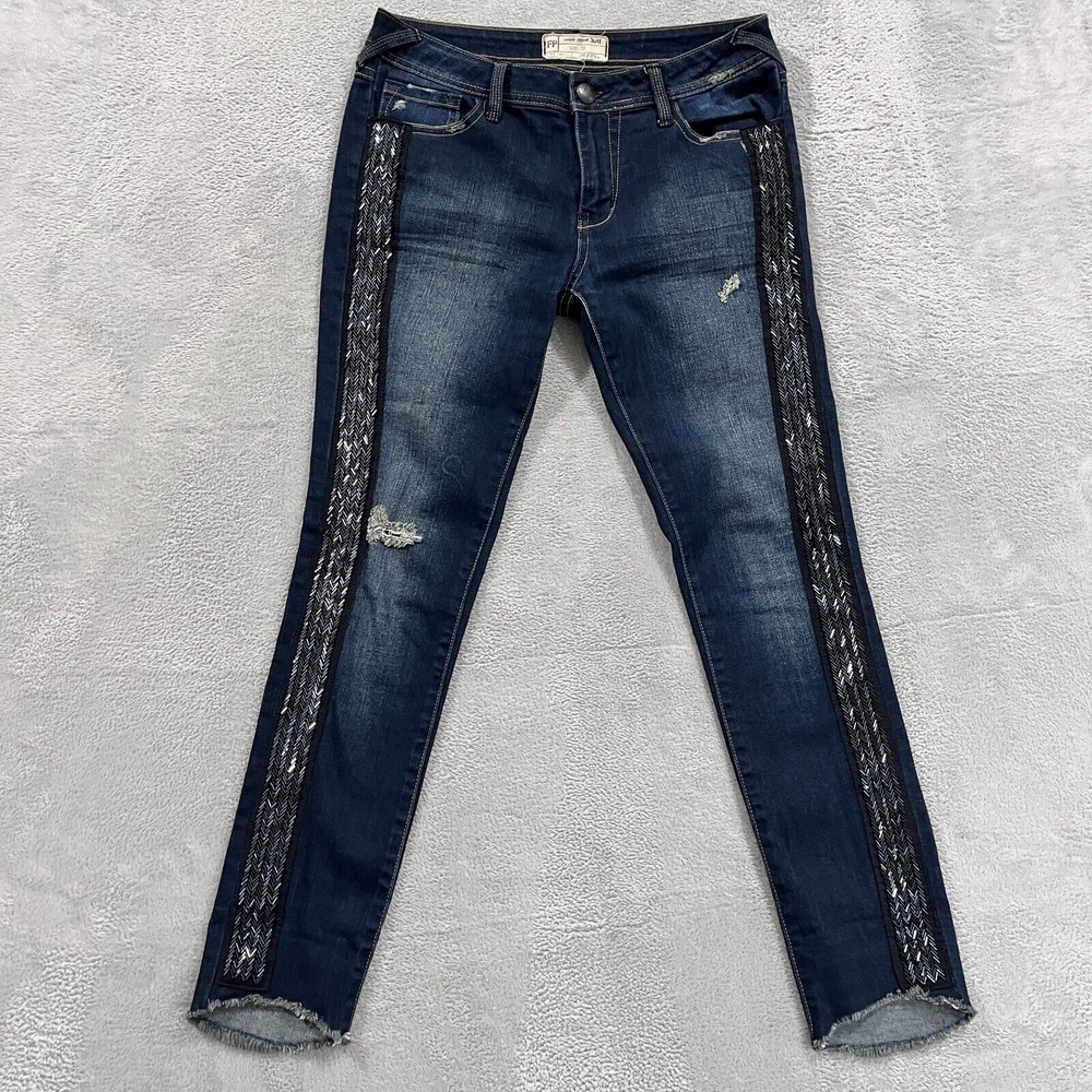 Free People Jeans Women's‎ 27 Skinny Distressed Dark Wash Blue Stretch Beads